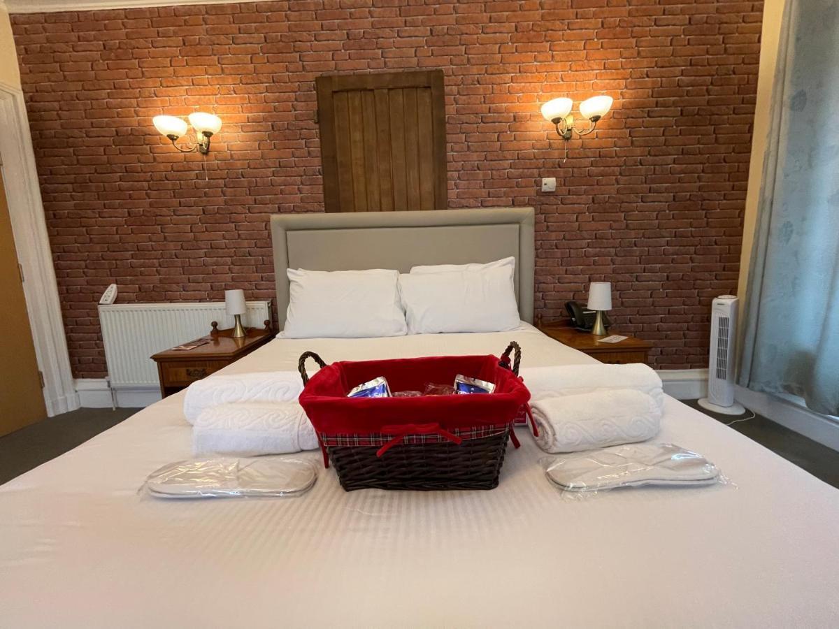 מנצ'סטר Milverton Hotel By Bevolve - Free Parking מראה חיצוני תמונה